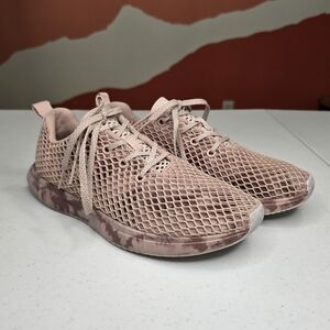 NOBULL Mesh Runner Womens 10 Pink Camo Sneaker Shoes Training Gym Casual Fit